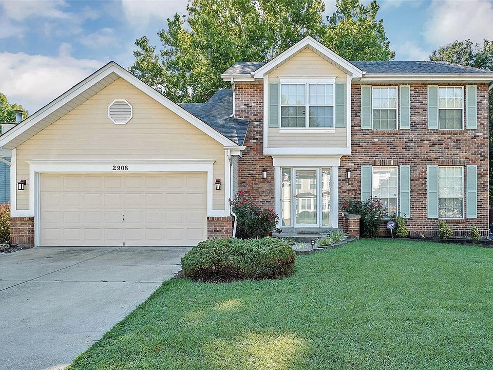 1st image of 2908 Sherwood Dr