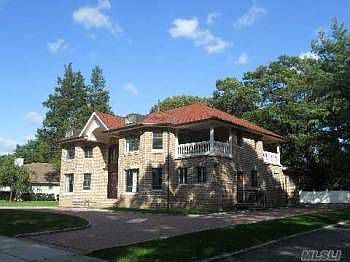 1st image of 187 Parkway Dr