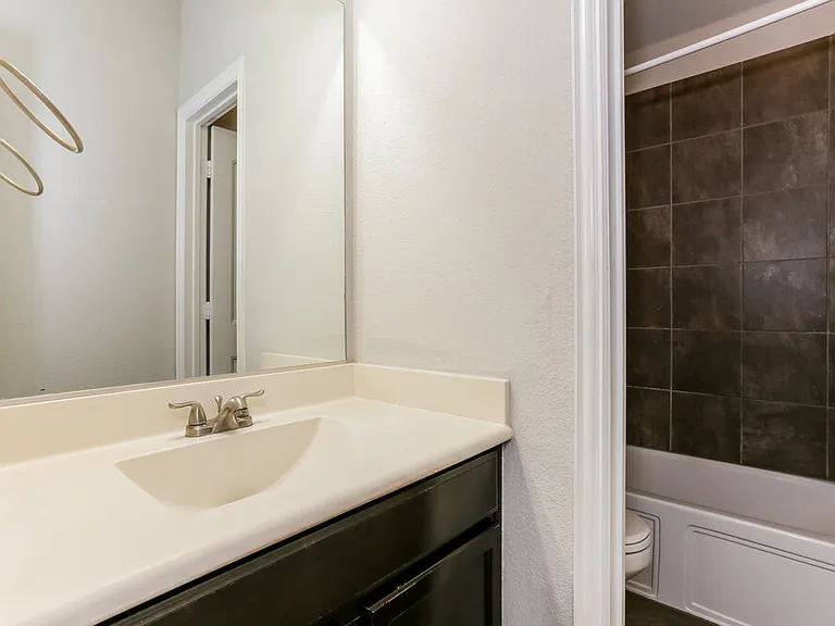 339 Chamberlain Dr — Photo 14