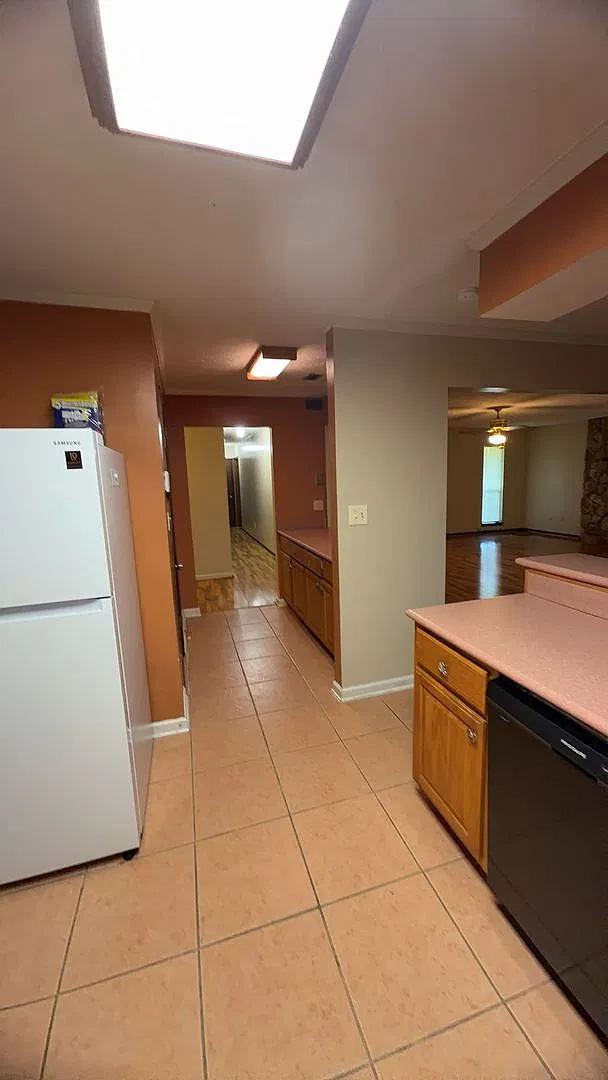 5520 Sunwood Rd — Photo 3