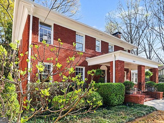 4th image of 1137 Briarcliff Rd NE