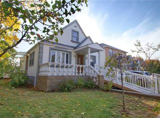 8529 Commonwealth Blvd, Bellerose, NY 11426