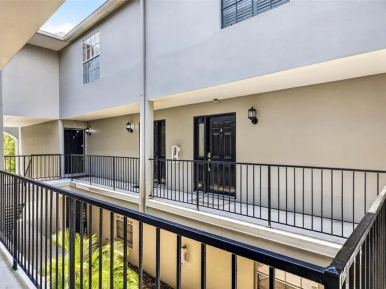 606 S Glen Ave #5 — Photo 4