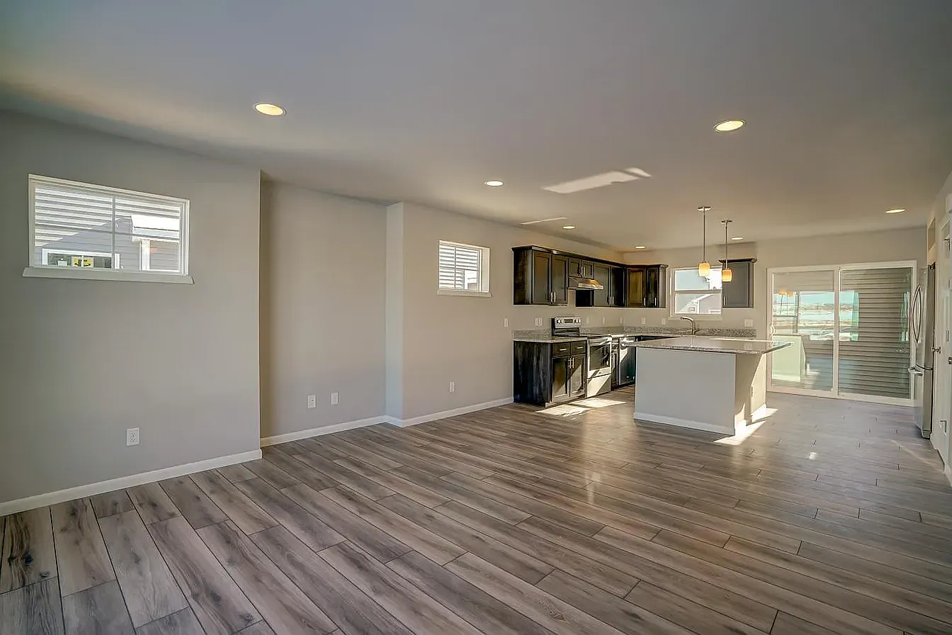 3 bed, 1500 sqft, $2,800 — Photo 4