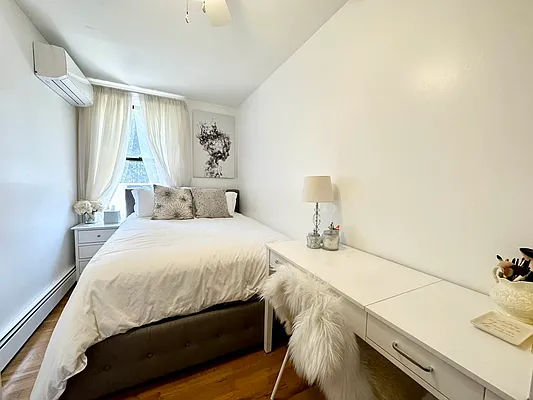 Rented by Oxford Property Group | media 47