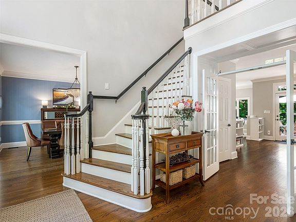 5th image of 5833 Summerston Pl