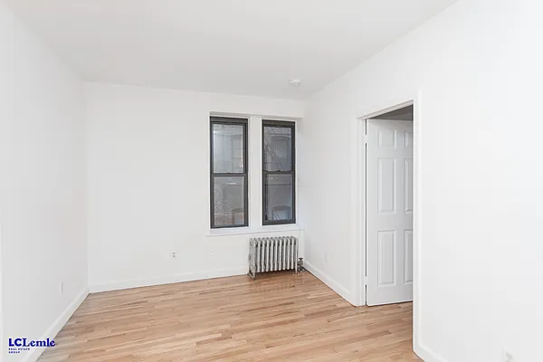 Rented by LC Lemle Real Estate Group | media 10