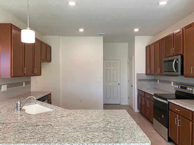 8132 Artisan Cir — Photo 18