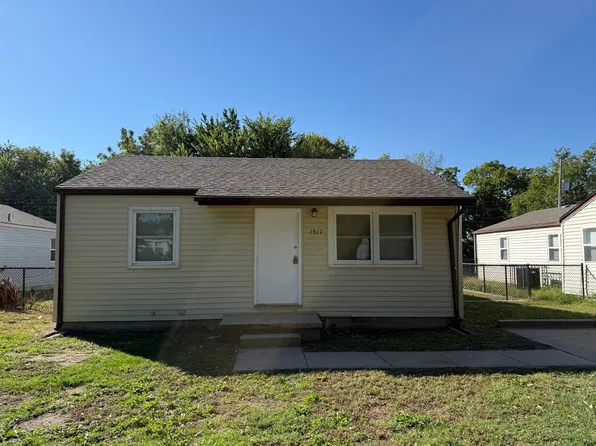 1517 E Arnold St, Wichita, KS 67214