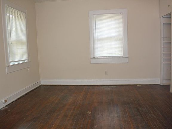 Bedroom #1