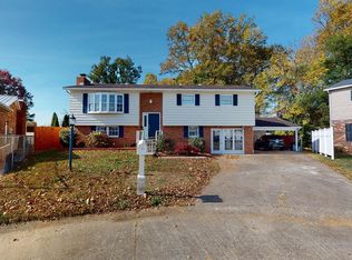 6333 Roberto Dr, Huntington, WV 25705