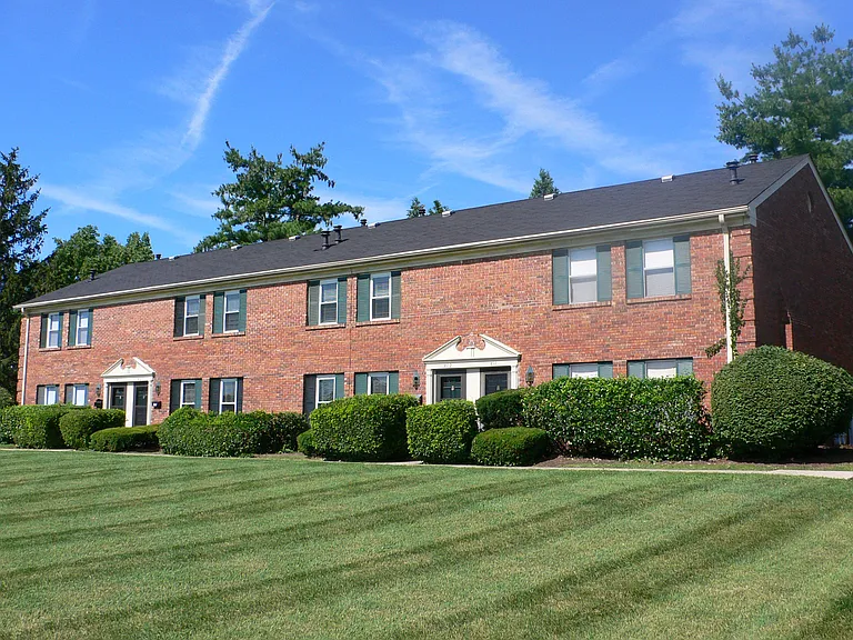 Revere Village Apartments — Photo 15