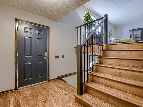 4th image of 1707 Bluebell Ave