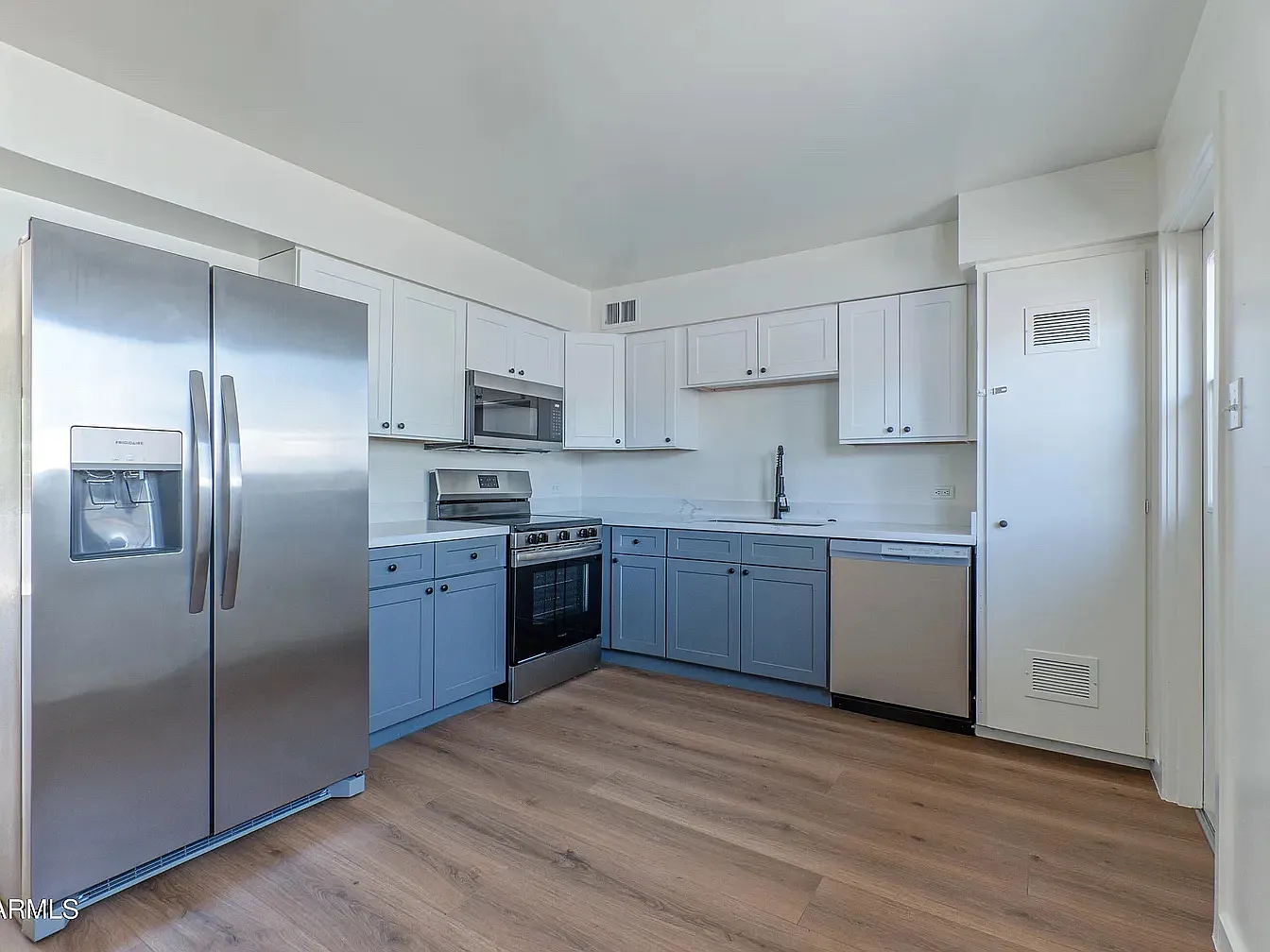 2 bed, 1100 sqft, $1,595 — Photo 2