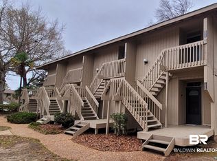 2037 Seacliff Dr N, Daphne, AL 36526