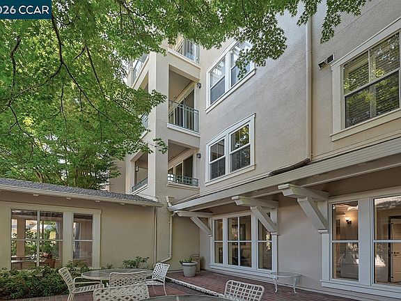 3rd image of 1860 Tice Creek Dr APT 1432