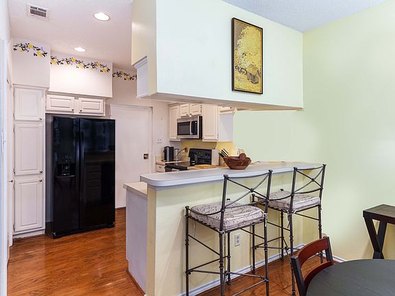 5th image of 14400 Montfort Dr APT 704