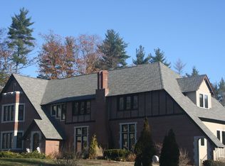 4 Aberdeen St, Windham, NH 03087