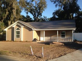 239 Pecan Point Rd E, Brunswick, GA 31525