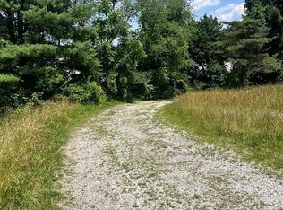 35 Newman Rd, Orrtanna, PA 17353