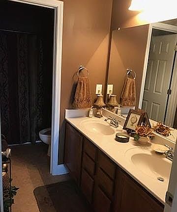 2nd image of 508 Fairbanks Way