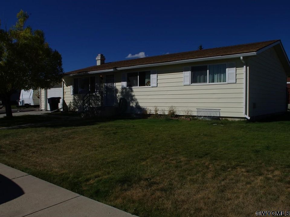 1st image of 71 McGovern Ave
