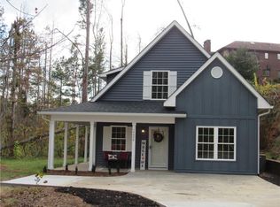 14024 E Camelia Ln, Seneca, SC 29678