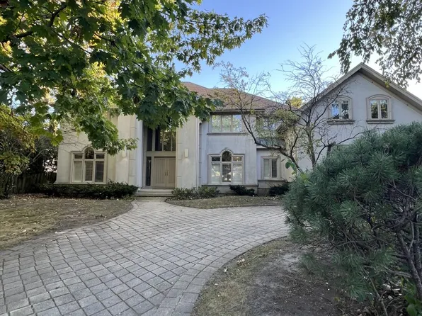 1808 Lawrence Ln, Highland Park, IL 60035