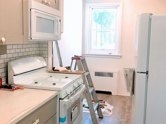 3rd image of 1966 83rd St #1