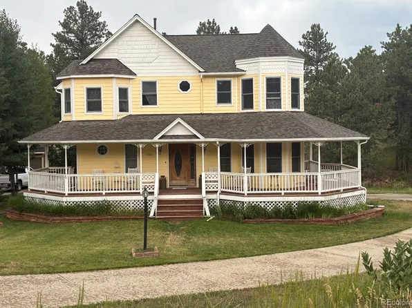 1300 Gambel Oaks Drive, Elizabeth, CO 80107