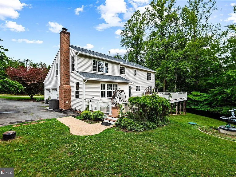 80 Stonewall Dr — Photo 61