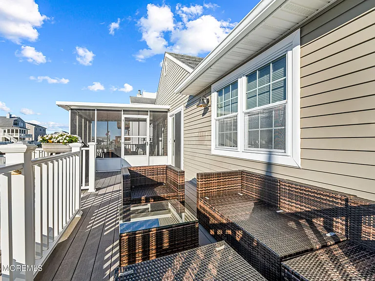 144 Peter Rd — Photo 34