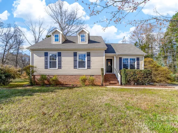 9624 Buckskin Ln, Mint Hill, NC 28227