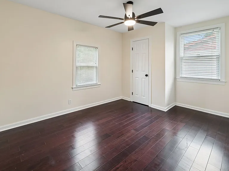 124 Denise Dr — Photo 8