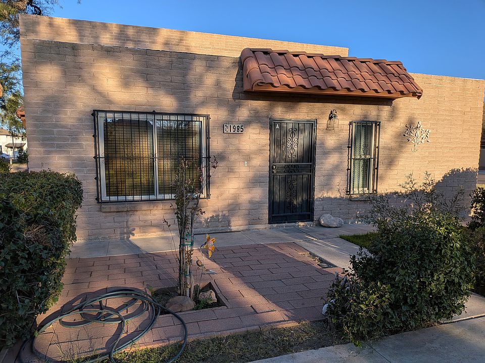 1st image of 1985 N Camino Serna Unit A