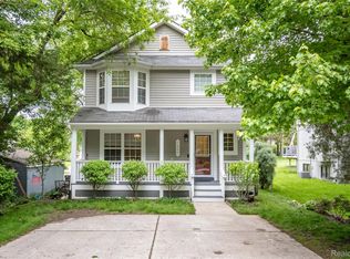 7457 Ore Lake Rd, Brighton, MI 48116