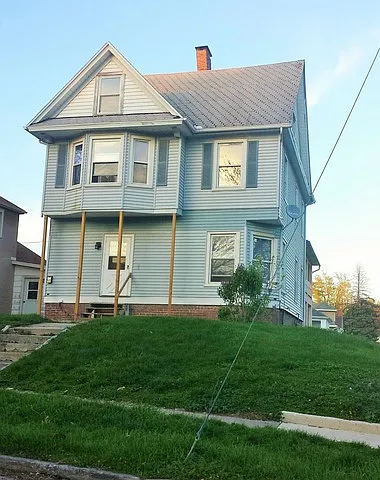 606 Gooding St photo 1