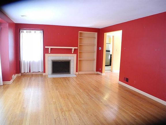 2nd image of 1508 Belmont Ave