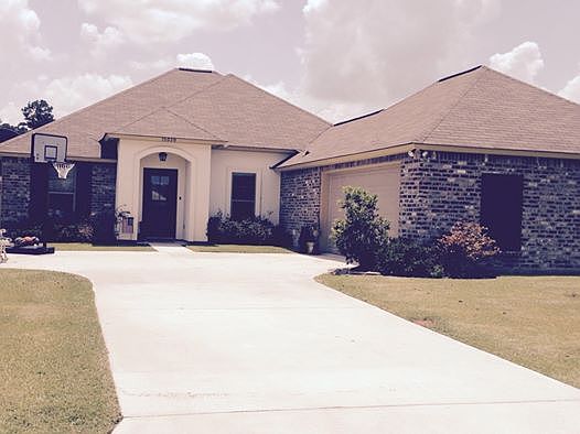 1st image of 15030 Cross Gate Dr
