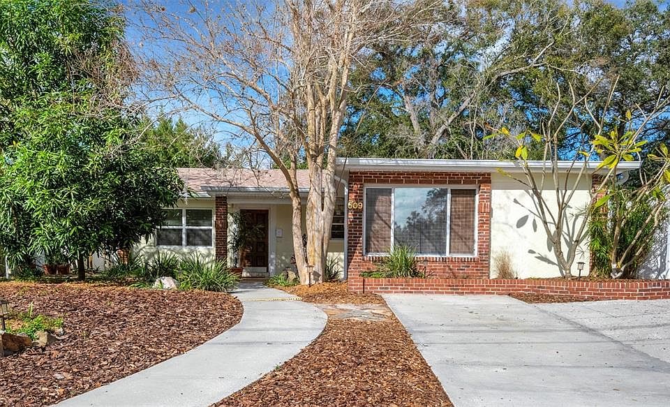 1st image of 509 CAREY PLACE