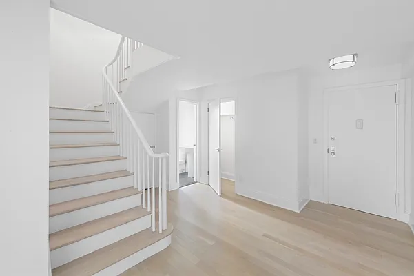 Rented by Stonehenge NYC LLC | media 18