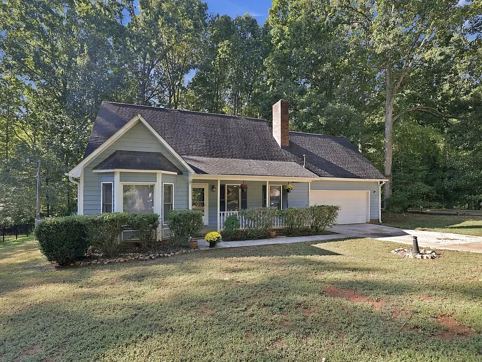 4490 Huntington Dr