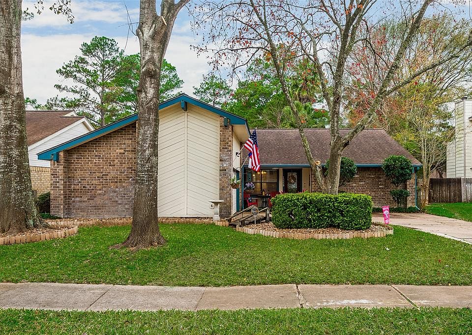 1st image of 13339 Scamp Dr