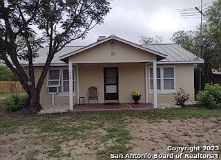 1st image of 624 County Road 6716