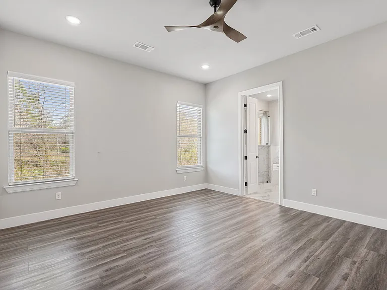 5401 Arroyo Trl — Photo 21