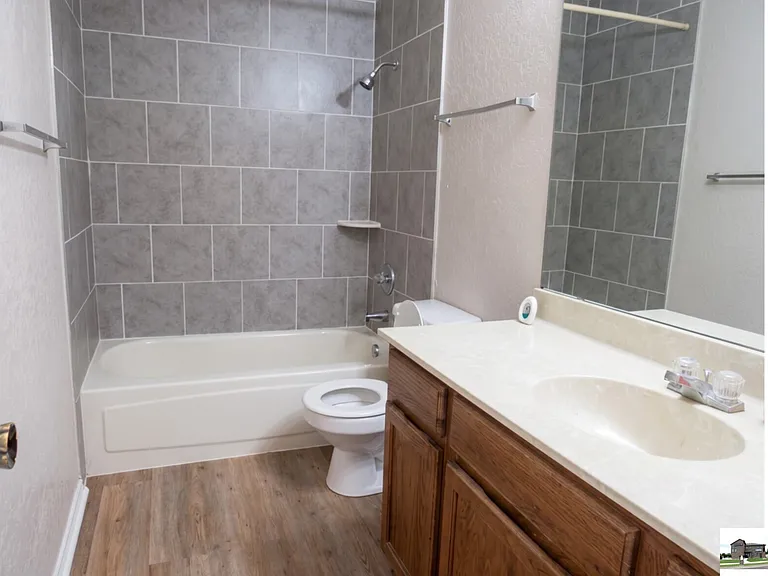 1706 Wickfield Way — Photo 10