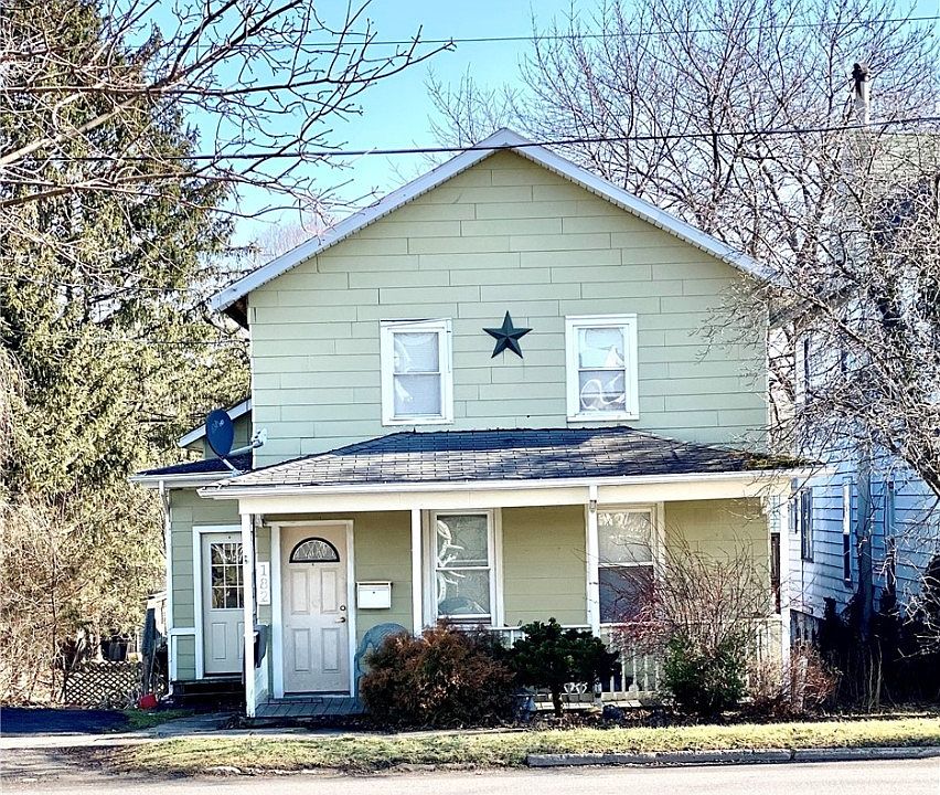 182 Canal St, Lyons, NY 14489 Zillow