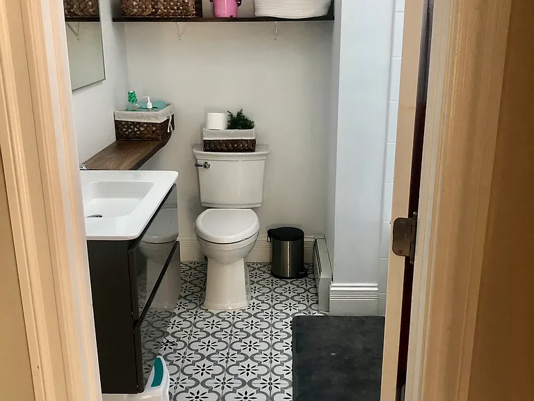 Upstairs Bath