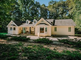 433 Foster Lake Rd, Blacksburg, SC 29702