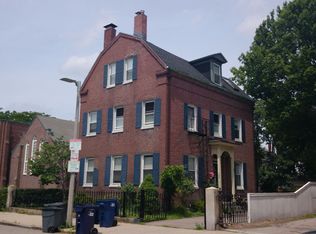 742 E 4th St, South Boston, MA 02127